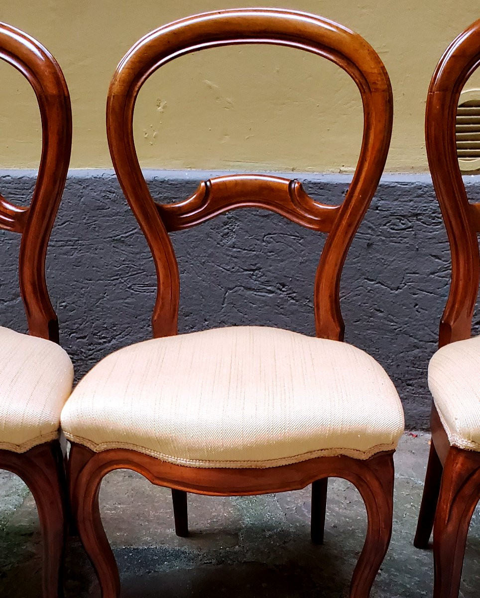Chaises anciennes Louis Philippe en noyer, fabrication italienne.-photo-6