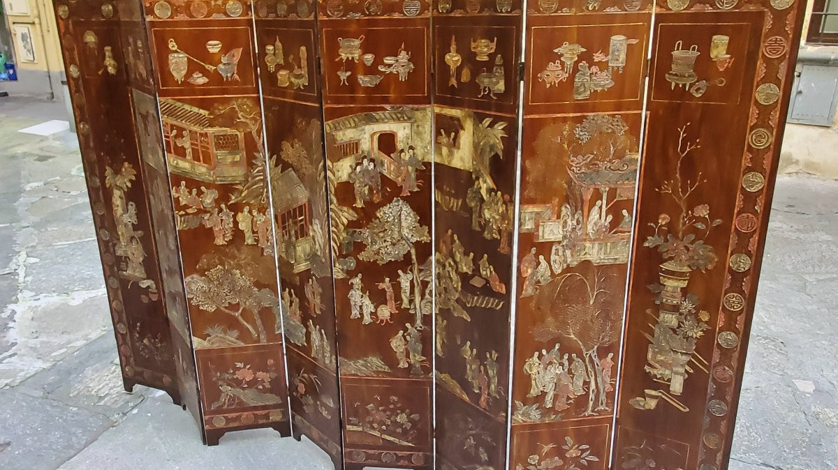Ce paravent chinois à 8 panneaux en laque de Coromandel -photo-3
