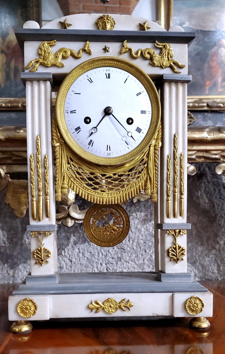 Pendule ancienne de fabrication française d'époque Napoléon III