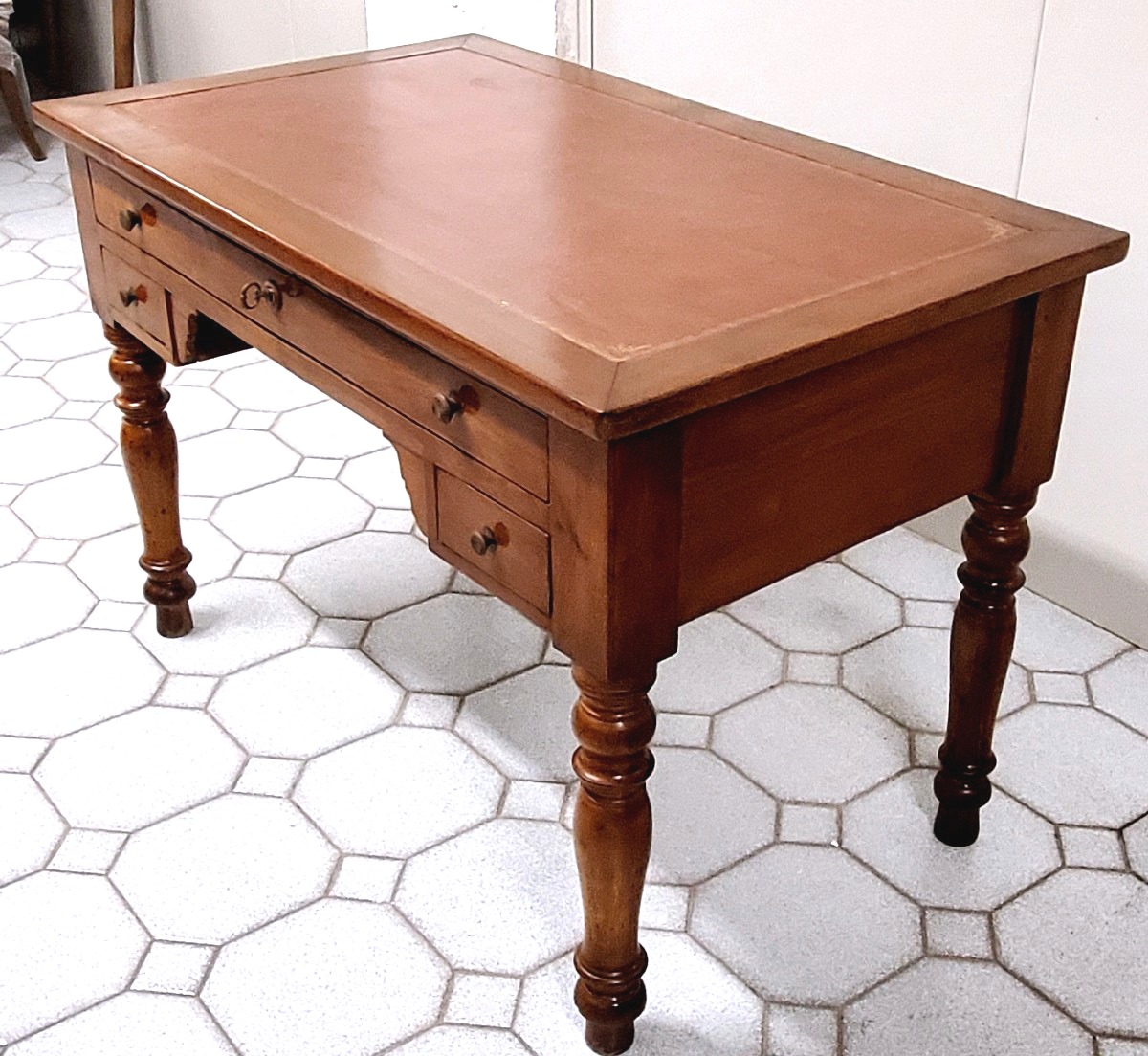 Bureau ancien Louis Philippe en merisier