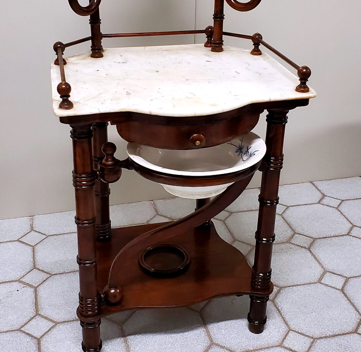 Antique Louis Philippe Dressing Table-photo-3