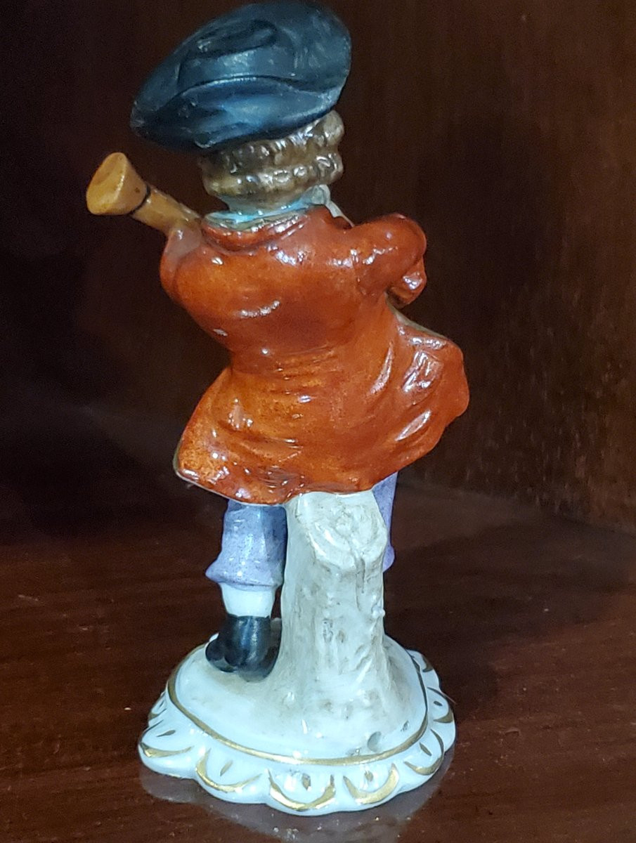 Porcelain Figurine From The Late 19th Century, Made By The German Manufacturer Sitzendorf -photo-4