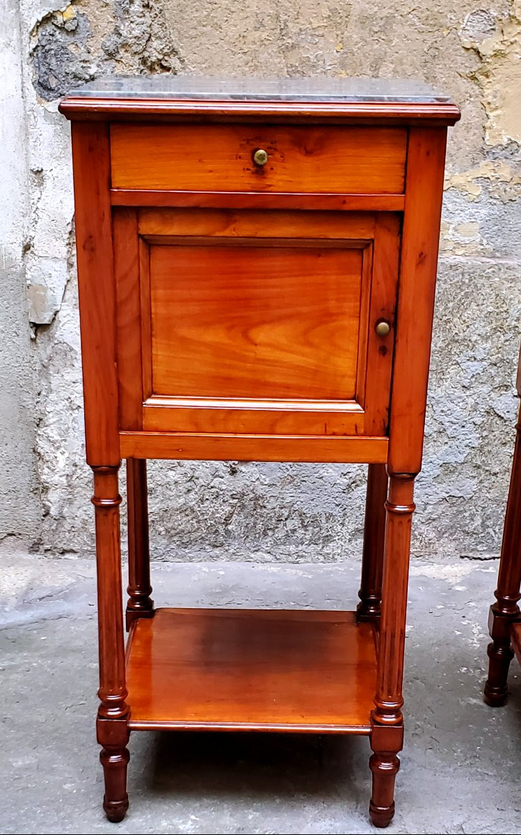 Tables de chevet Napoléon III anciennes en merisier, de fabrication française.  -photo-2