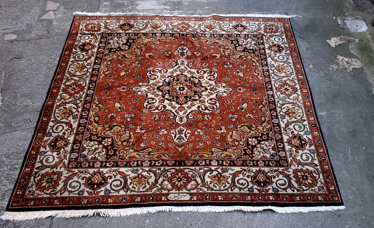 Hand-knotted Persian Kashan Rug, 205 X 195 Cm. -photo-4