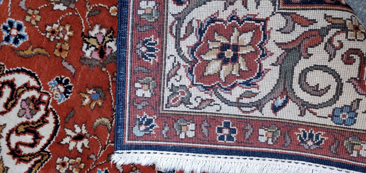 Hand-knotted Persian Kashan Rug, 205 X 195 Cm. -photo-6