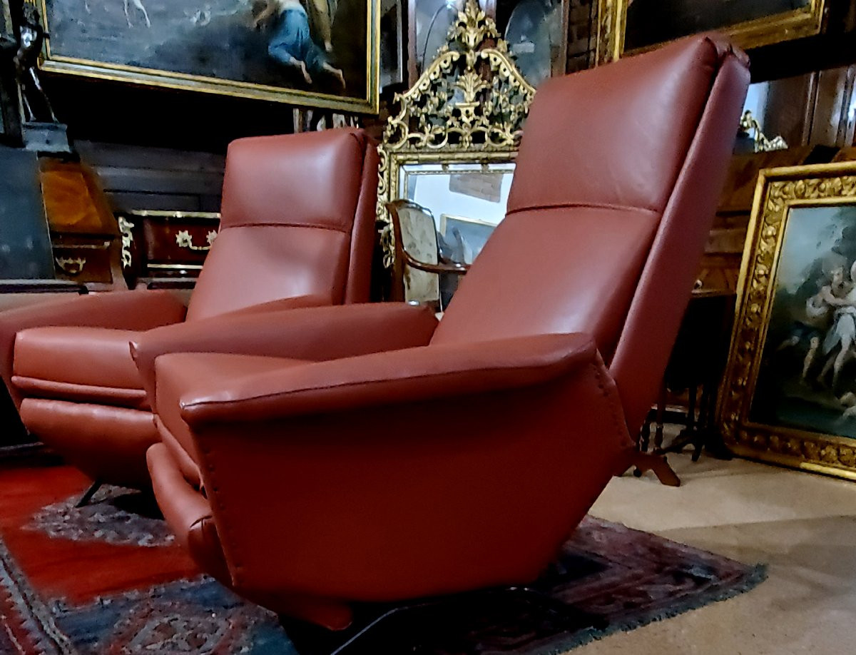 Two Original Armchairs From The 1960s, Completely Restored -photo-4