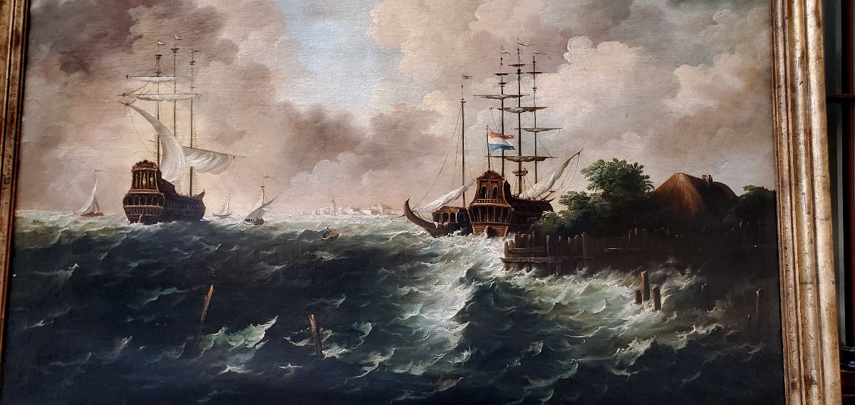 Huile sur toile représentant une marine avec des voiliers dans la tempête.-photo-1