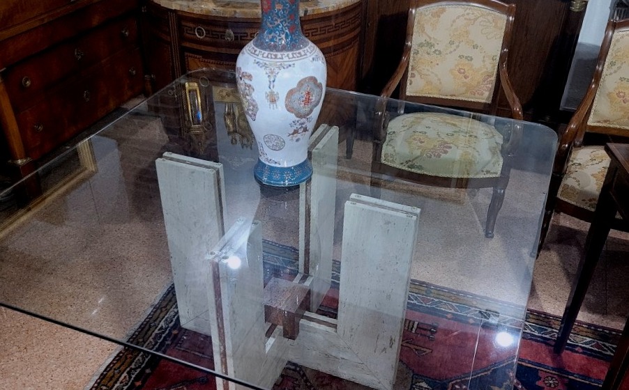 Designer Table In Travertine And Marble, With A 140x140 Cm Glass Top-photo-3