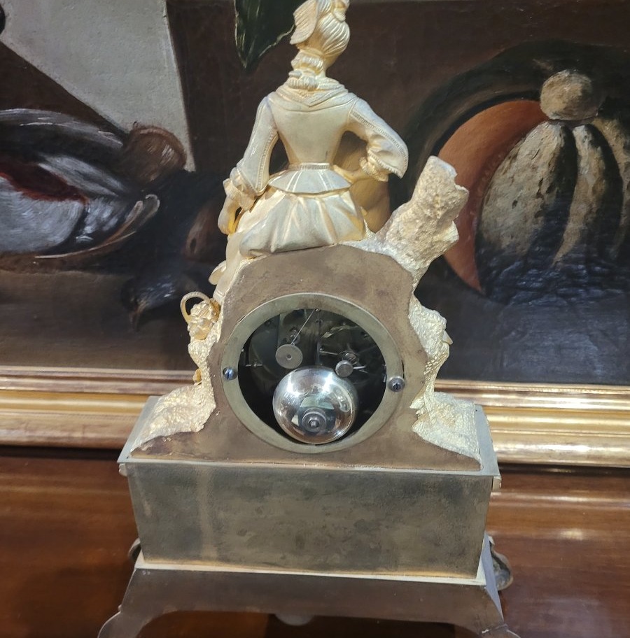 Louis Philippe Table Pendulum Clock-photo-1