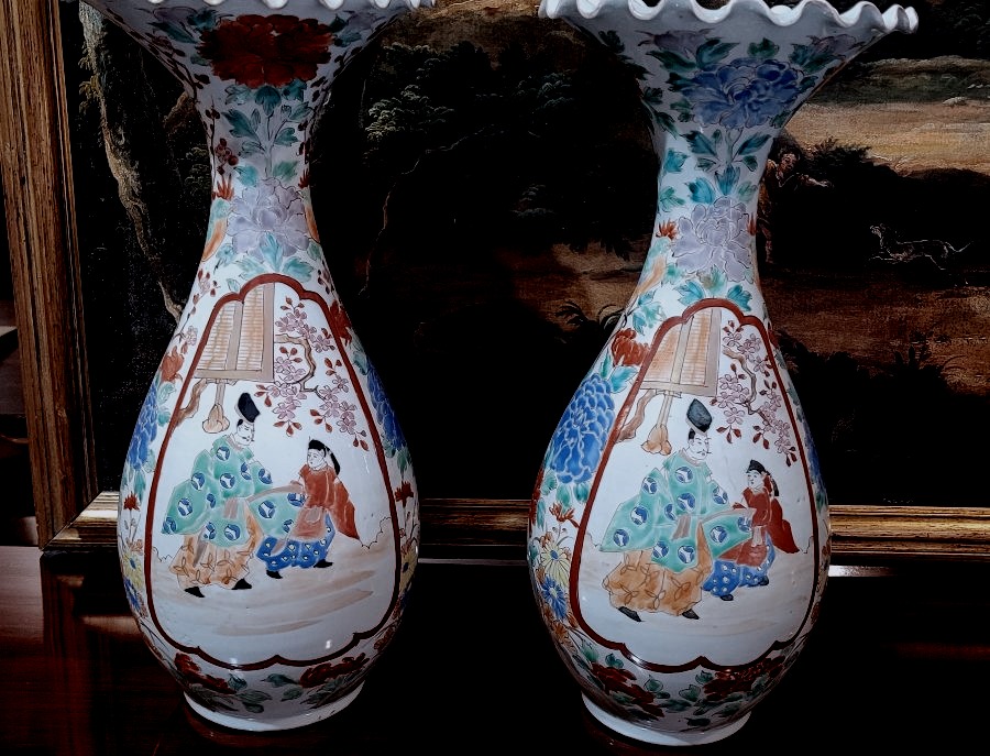 Pair Of Polychrome Porcelain Vases, Japan, 19th Century -photo-6