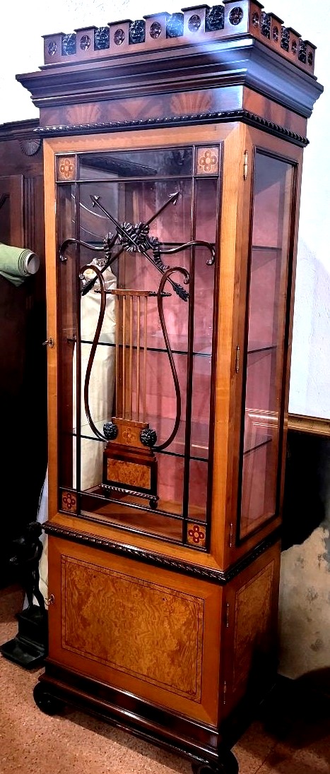 Vitrine mobile pour objets-photo-2