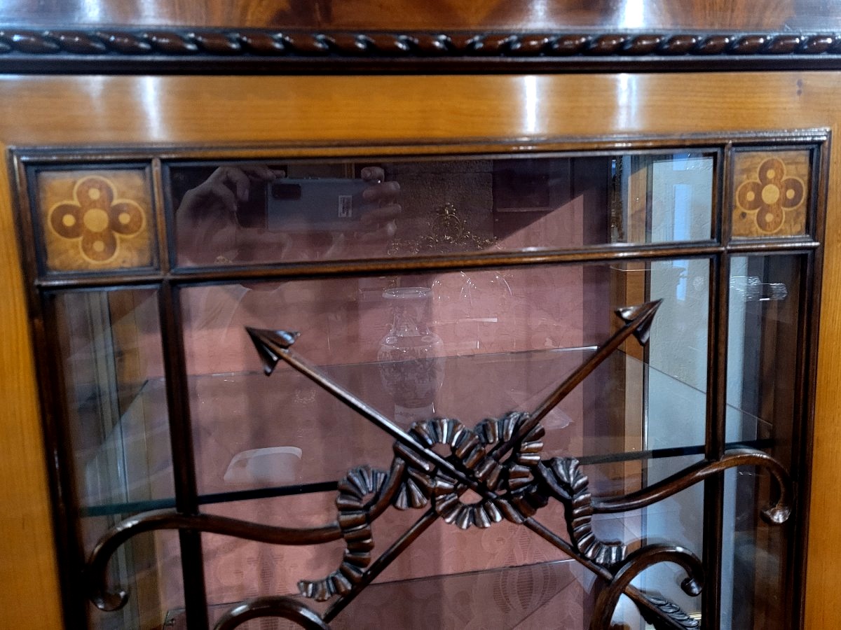 Vitrine mobile pour objets-photo-4