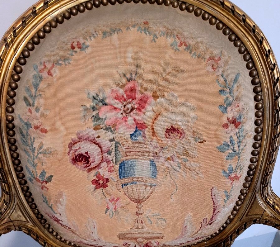 Two Gilded Louis XVI-style Armchairs-photo-1
