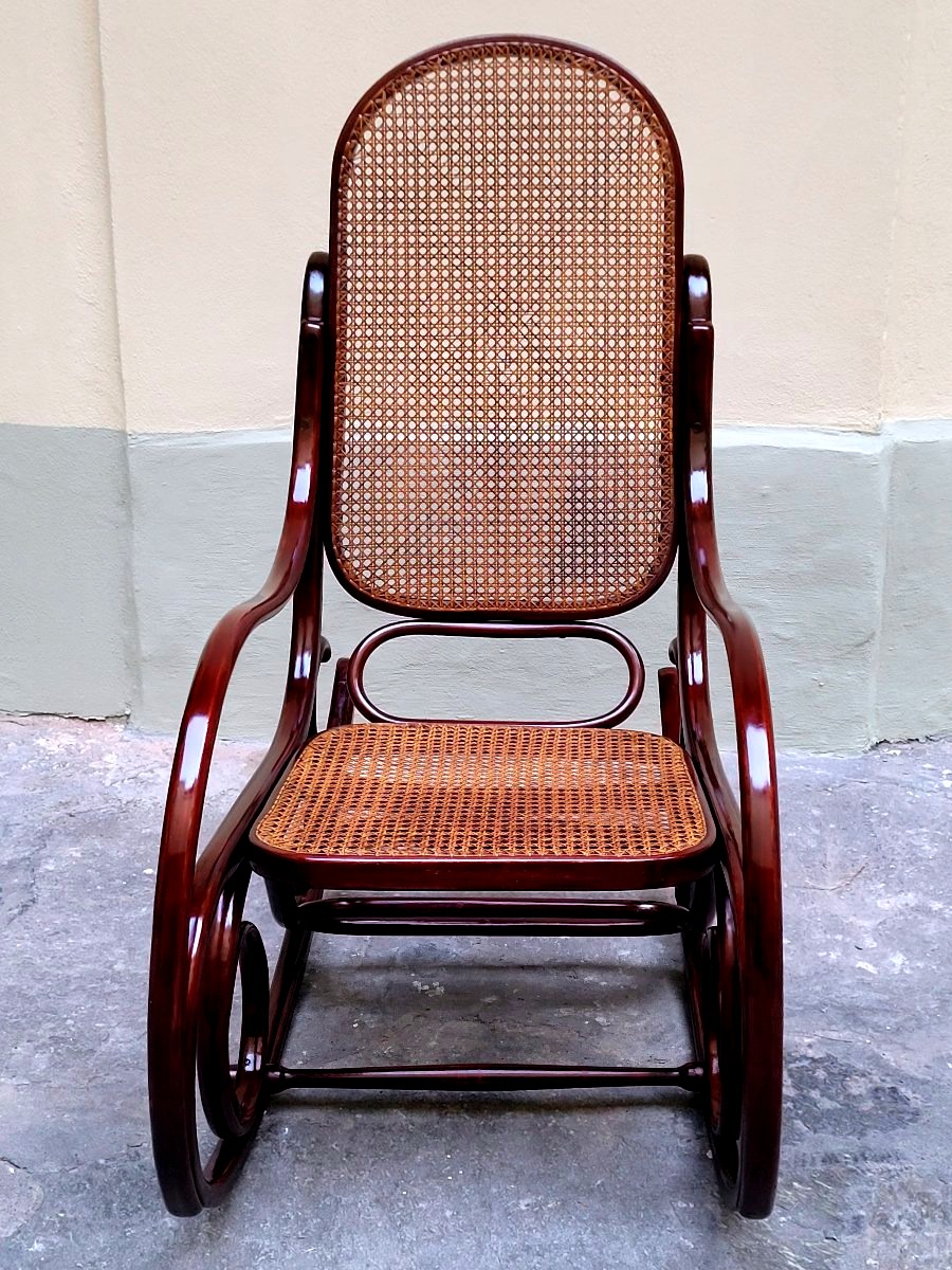 Antique Thonet Rocking Chair No. 825 – Vienna, Late 19th Century-photo-7