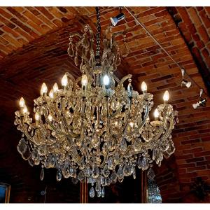 Lustre ancien Marie-Thérèse, structure en fer recouverte de cristal, 150 cm de haut, 110 cm 