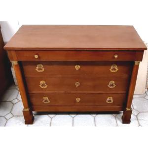 Commode Empire ancienne à deux colonnes, La commode est en noyer