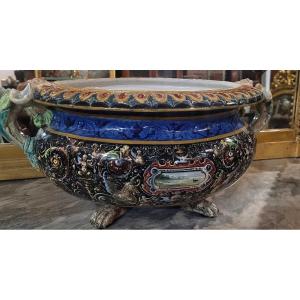 Large Polychrome Faenza Majolica Centerpiece – Farina Factory, Early 20th Century