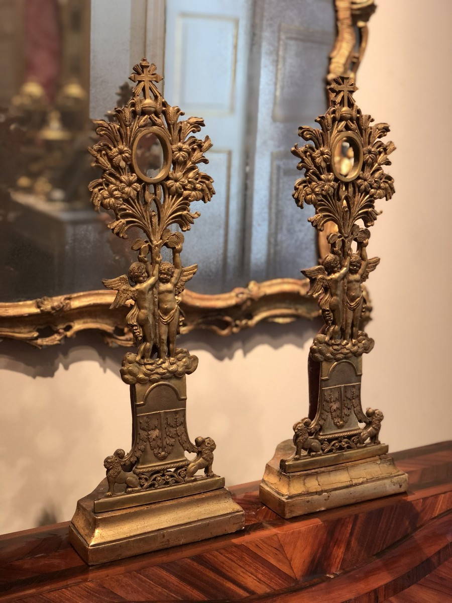 Paire de reliquaires en bronze doré d'après Pierre-Philippe Thomire
