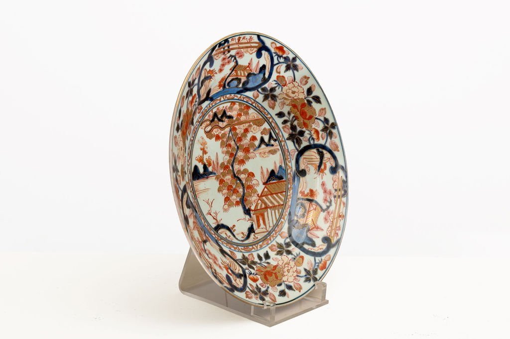 Assiette en porcelaine à décor Imari-photo-3