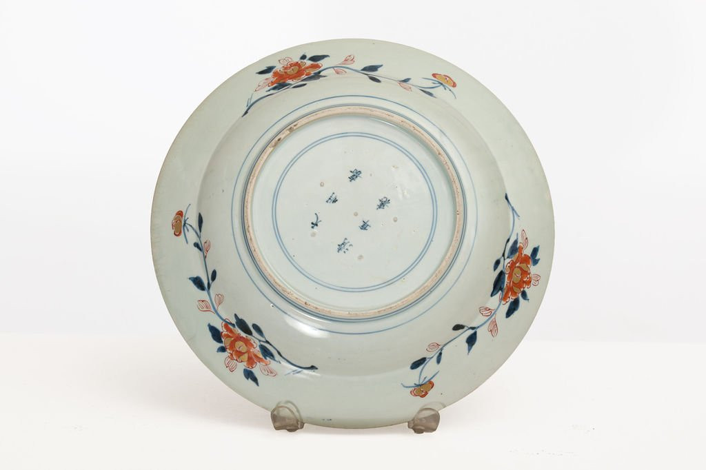 Assiette en porcelaine à décor Imari-photo-4