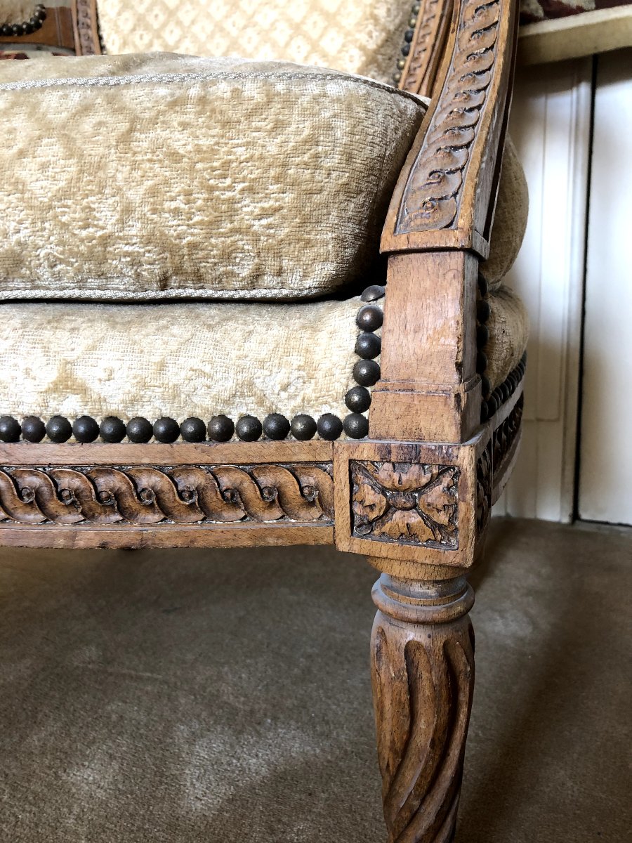 Pair Of Louis XVI Medallion Armchairs Stamped "l. C. Carpentier"-photo-2