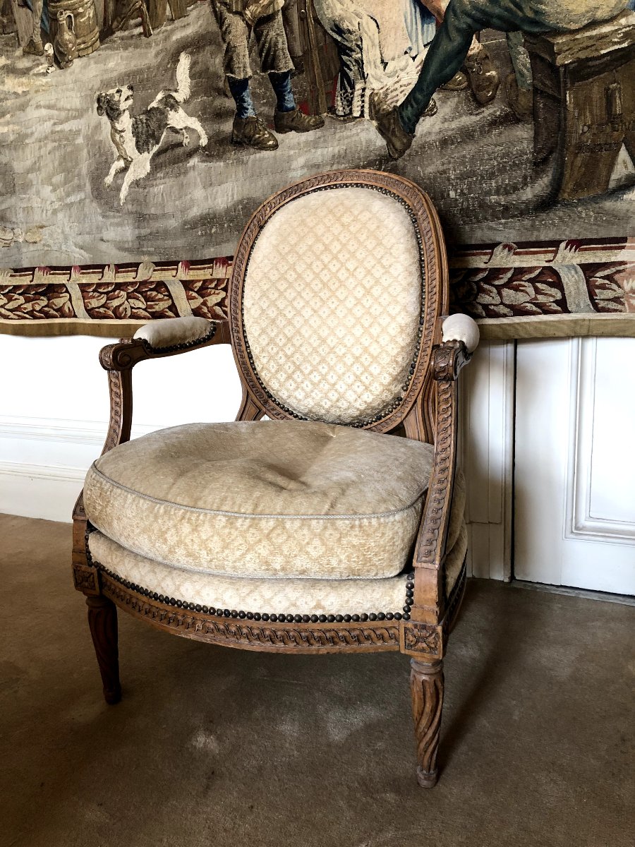 Pair Of Louis XVI Medallion Armchairs Stamped "l. C. Carpentier"-photo-4
