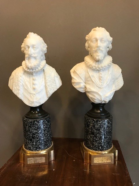 Paire De Bustes En Albatre Du Roi Henri IV Et Du Roi Jacques 1er d'Angleterre Du XIXeme Siècle