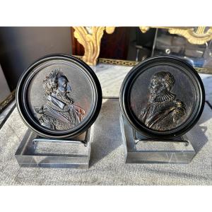 Pair Of Finely Carved Tortoise Shell Miniatures Of King Henri IV And Sully (19th Century).  