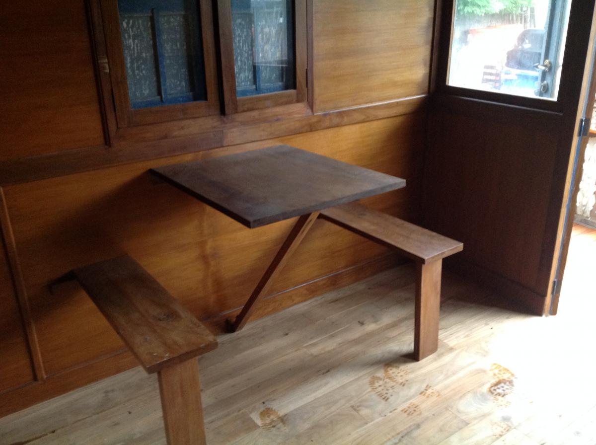 Roulotte En Bois De Teck-photo-1