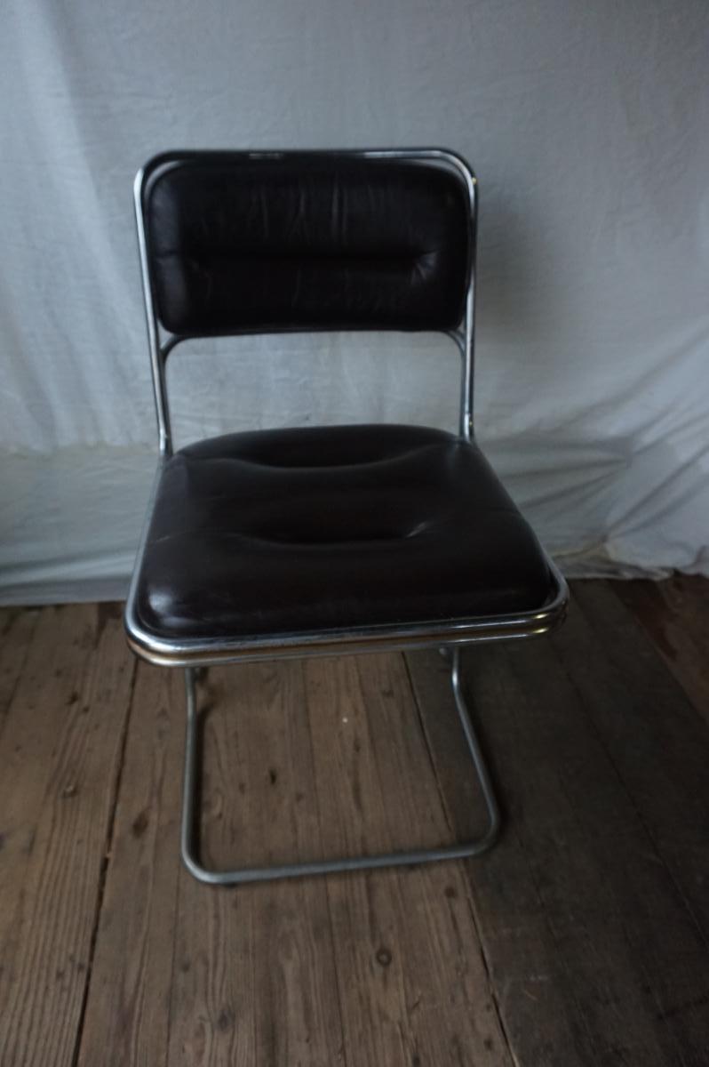 Suite 4 Chairs Chromed Metal And Black Leather-photo-3