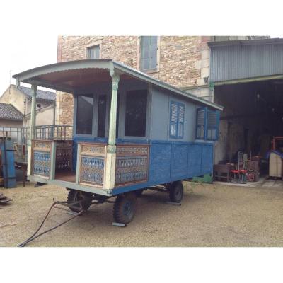 Roulotte En Bois De Teck