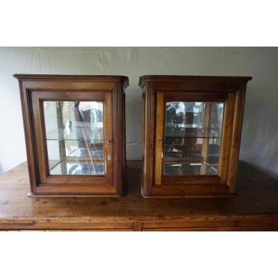 Paire De Vitrines De Présentation