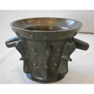 Beautiful Bronze Mortar.