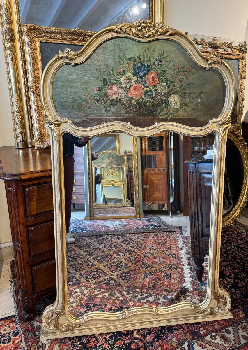 Trumeau With Flower Painting 
