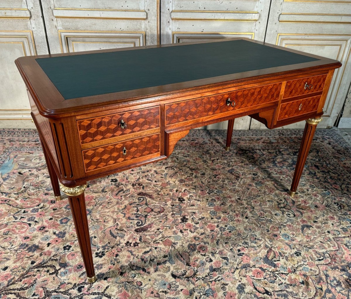 Bureau Plat De Style Louis XVI En Marqueterie 19 Eme Siècle -photo-3