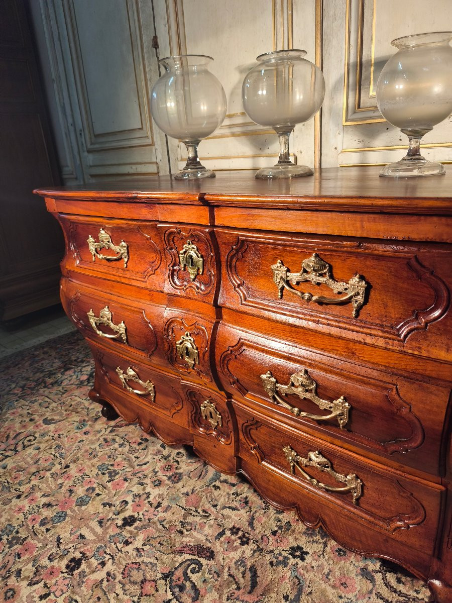 Commode bordelaise de forme tombeau et arbalète du 18 ème siècle -photo-2