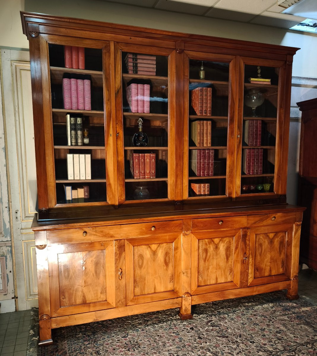 Large 19th Century Blond Walnut Bookcase -photo-2