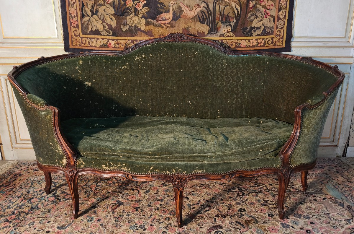 Louis XV Period Walnut Basket Sofa, 18th Century 