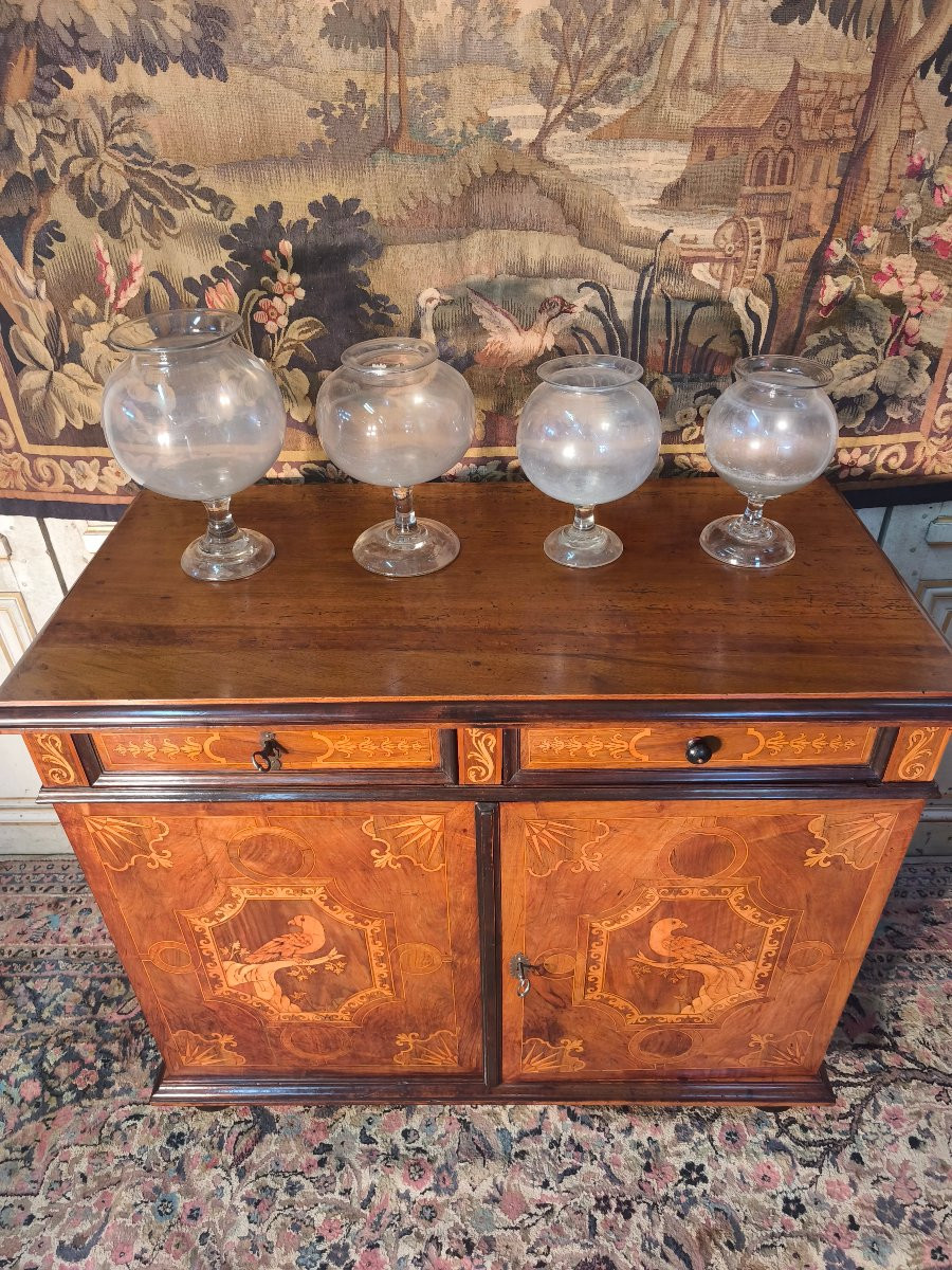 Buffet en noyer et marqueterie du 17 ème siècle -photo-3