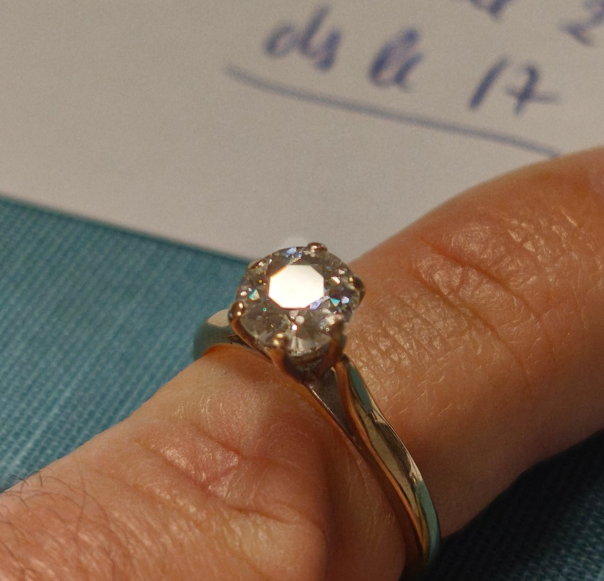 18k Gold Solitaire Ring With A 1 Carat Old-cut Diamond -photo-3