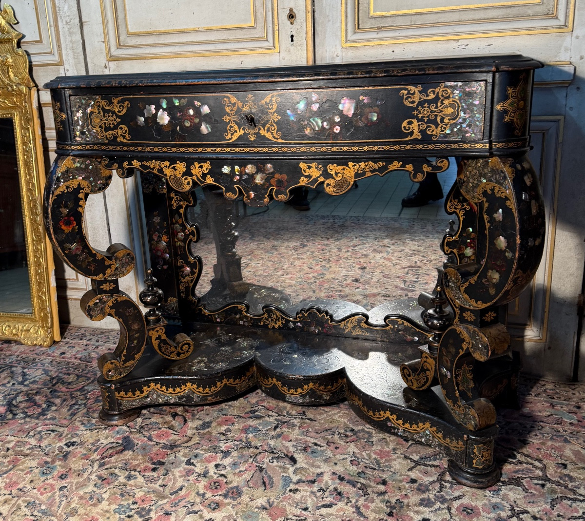 Napoleon III Console 