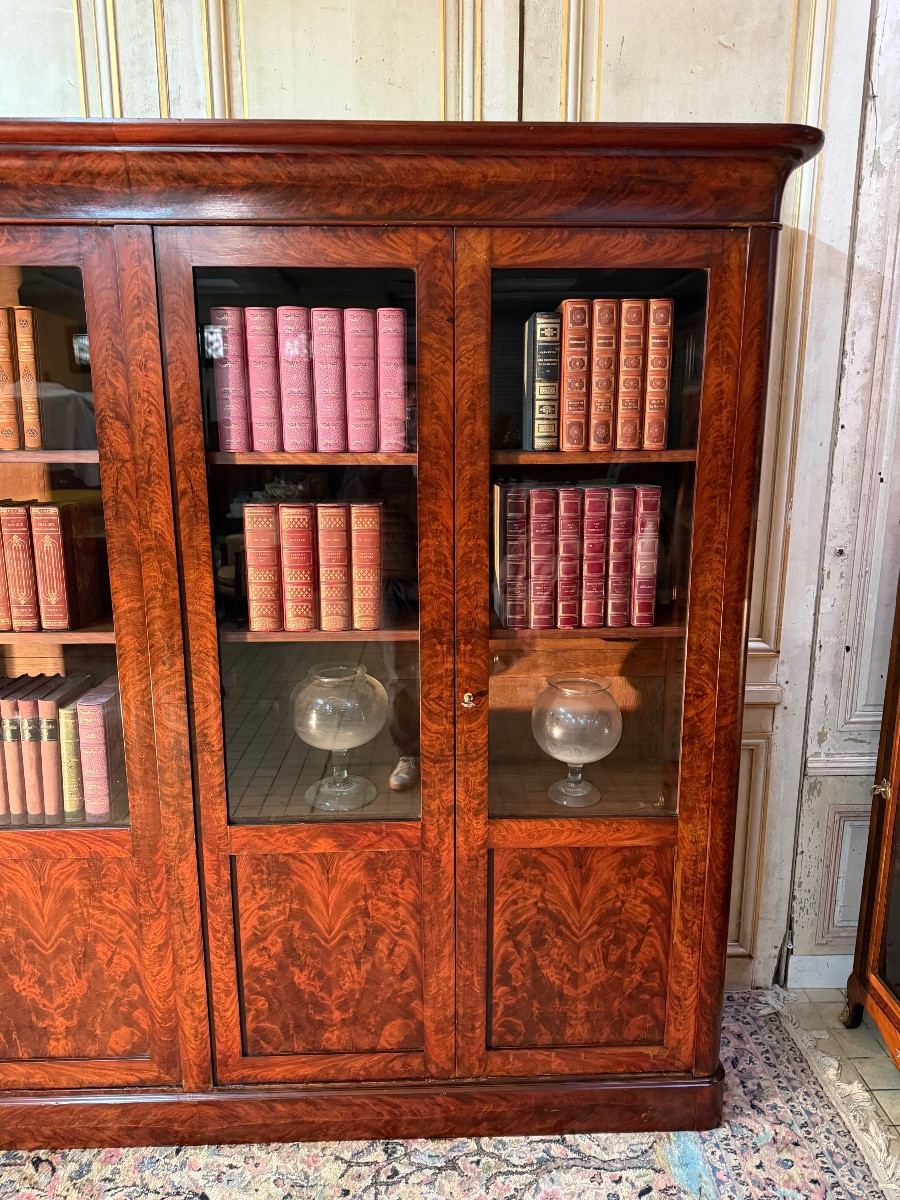 Grande bibliothèque en acajou flammée d époque Louis-Philippe 19 eme siècle -photo-3