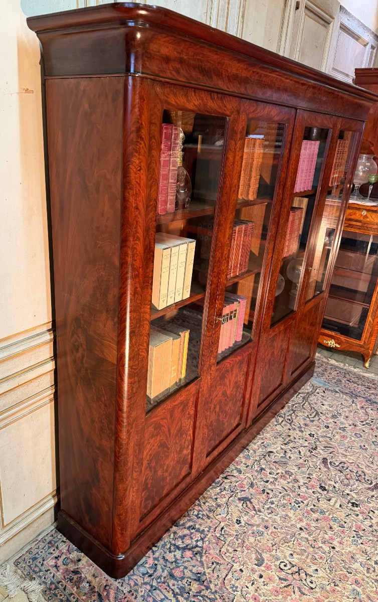 Grande bibliothèque en acajou flammée d époque Louis-Philippe 19 eme siècle -photo-1