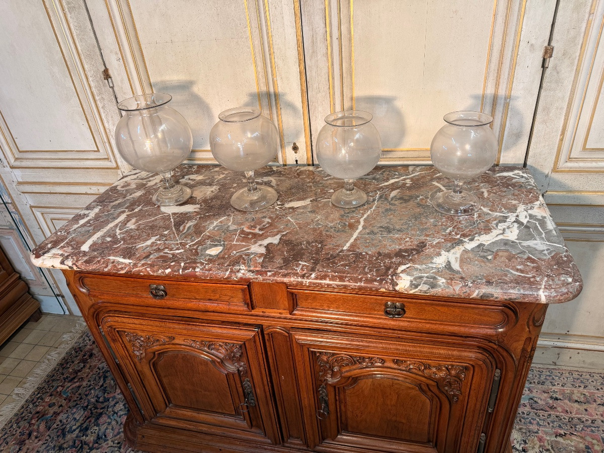 Buffet de chasse 18 eme lyonnais en noyer -photo-3