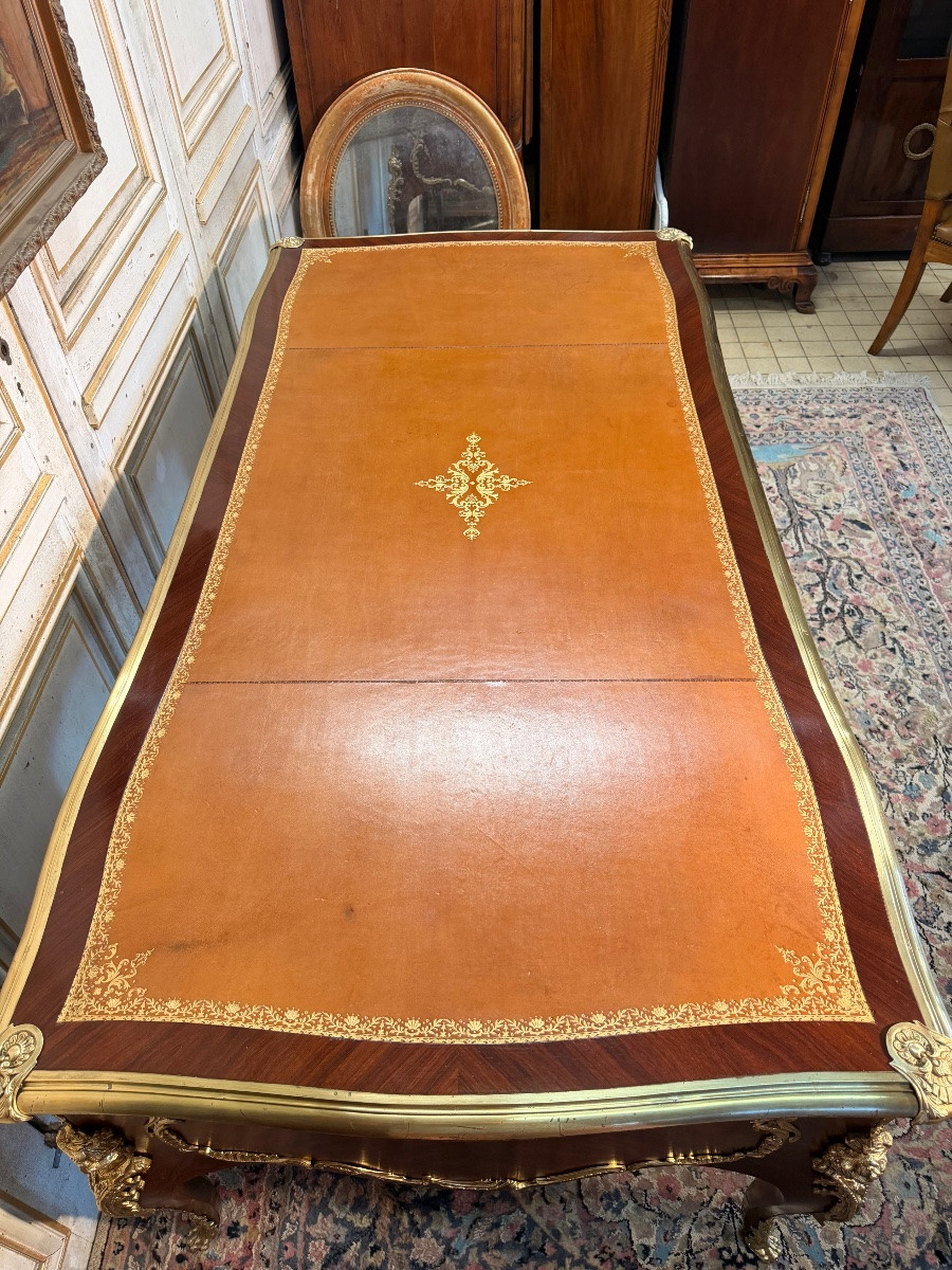 Large Louis XV-style Chairman's Desk-photo-1