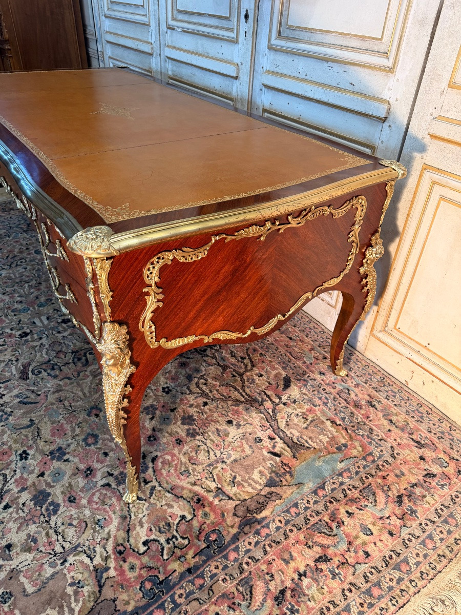 Large Louis XV-style Chairman's Desk-photo-4