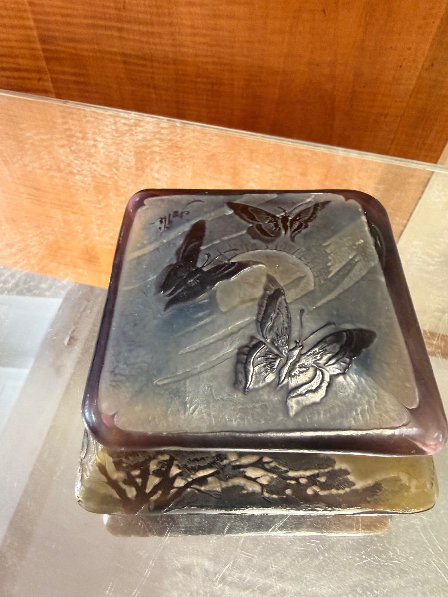 émile Gallé Glass Paste Box With Art Nouveau Butterfly Decoration-photo-3
