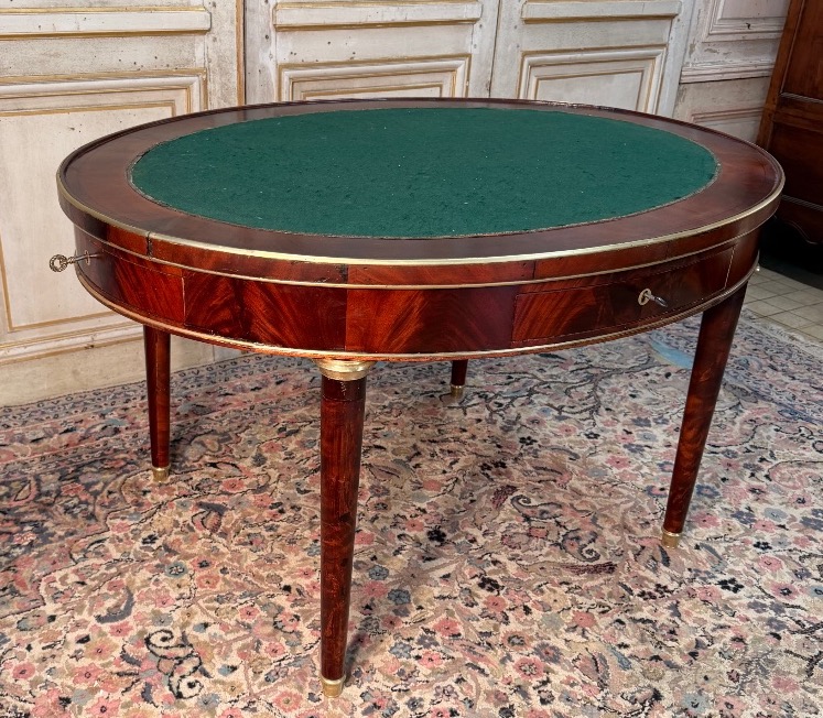 Grande table à jeux en acajou d époque Louis XVI -photo-4