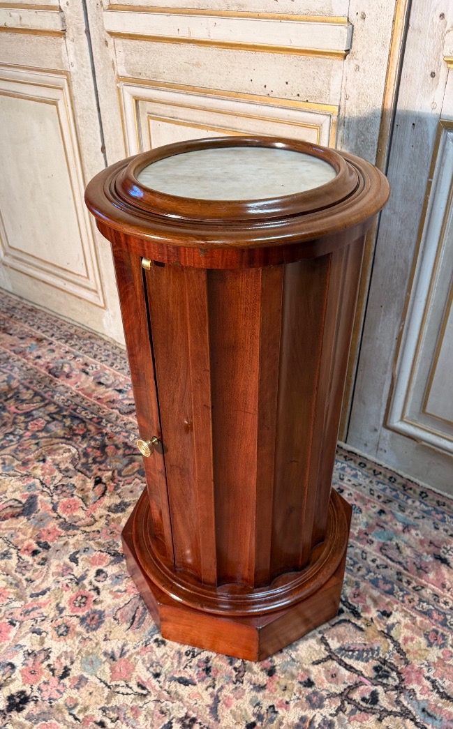 19th-century Mahogany Nightstand -photo-2