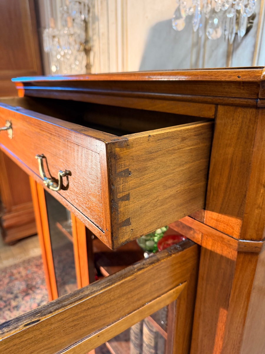19th-century Louis Philippe Display Cabinet In Walnut -photo-3
